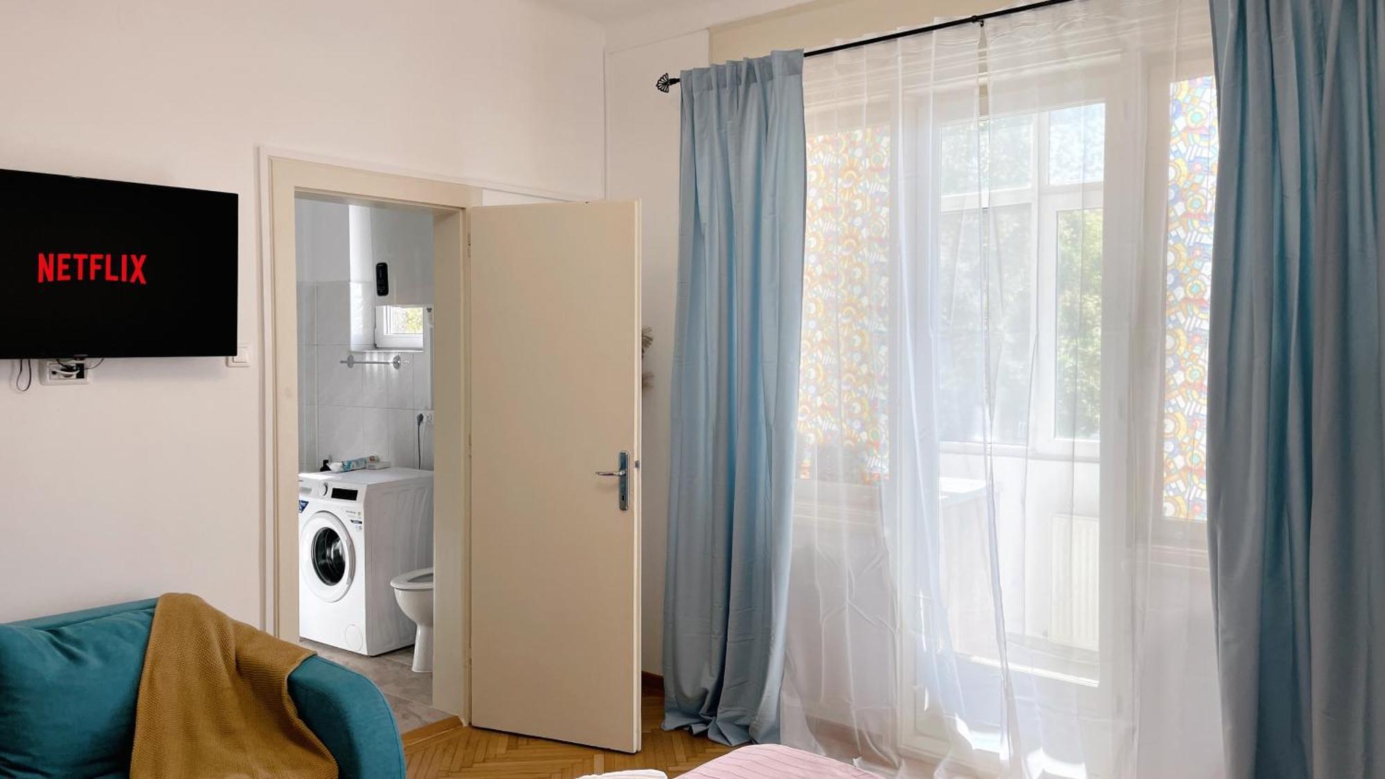 Pinkfluid - Charming Studio In Prime Location ブカレスト エクステリア 写真