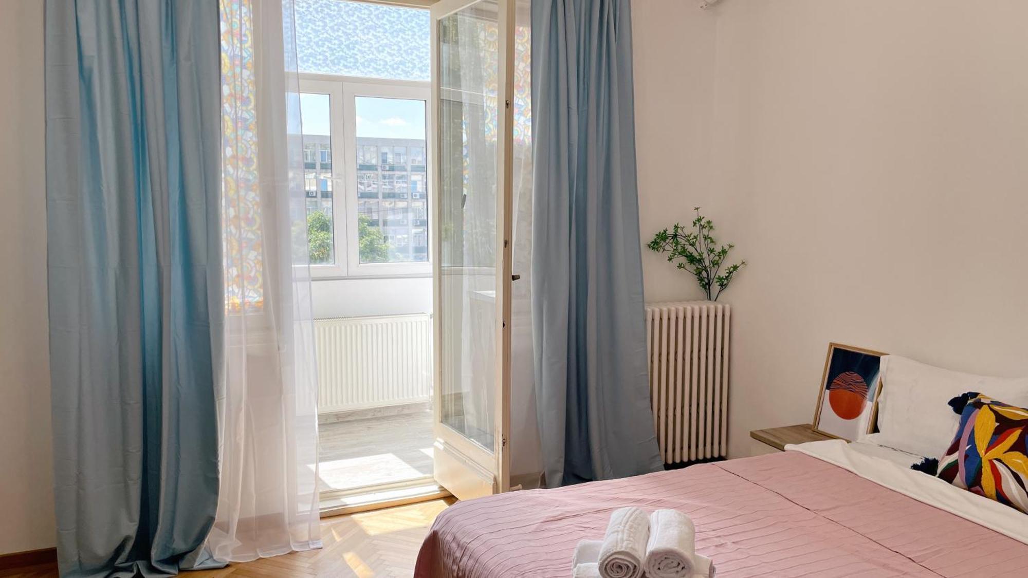 Pinkfluid - Charming Studio In Prime Location ブカレスト エクステリア 写真
